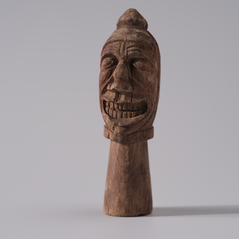 This wooden jester was found during excavations during the Follo Line railway project in Oslo in 2015. It was most likely made sometime between 1275 and 1350. The staff is the jester's tool, used when he juggles and tells stories. Photo: Mårten Teigen.