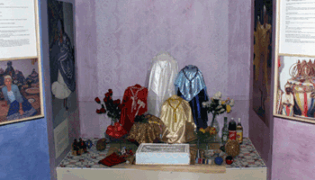 Property ,Picture frame ,Event ,Natural material.