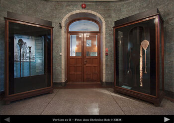Door ,Fixture ,Wood ,Home door ,Door handle.