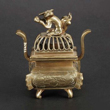 Incense burner from Japan. Donated in 1936. UEM36452.