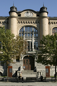 Inngangspartiet til Historisk museum
