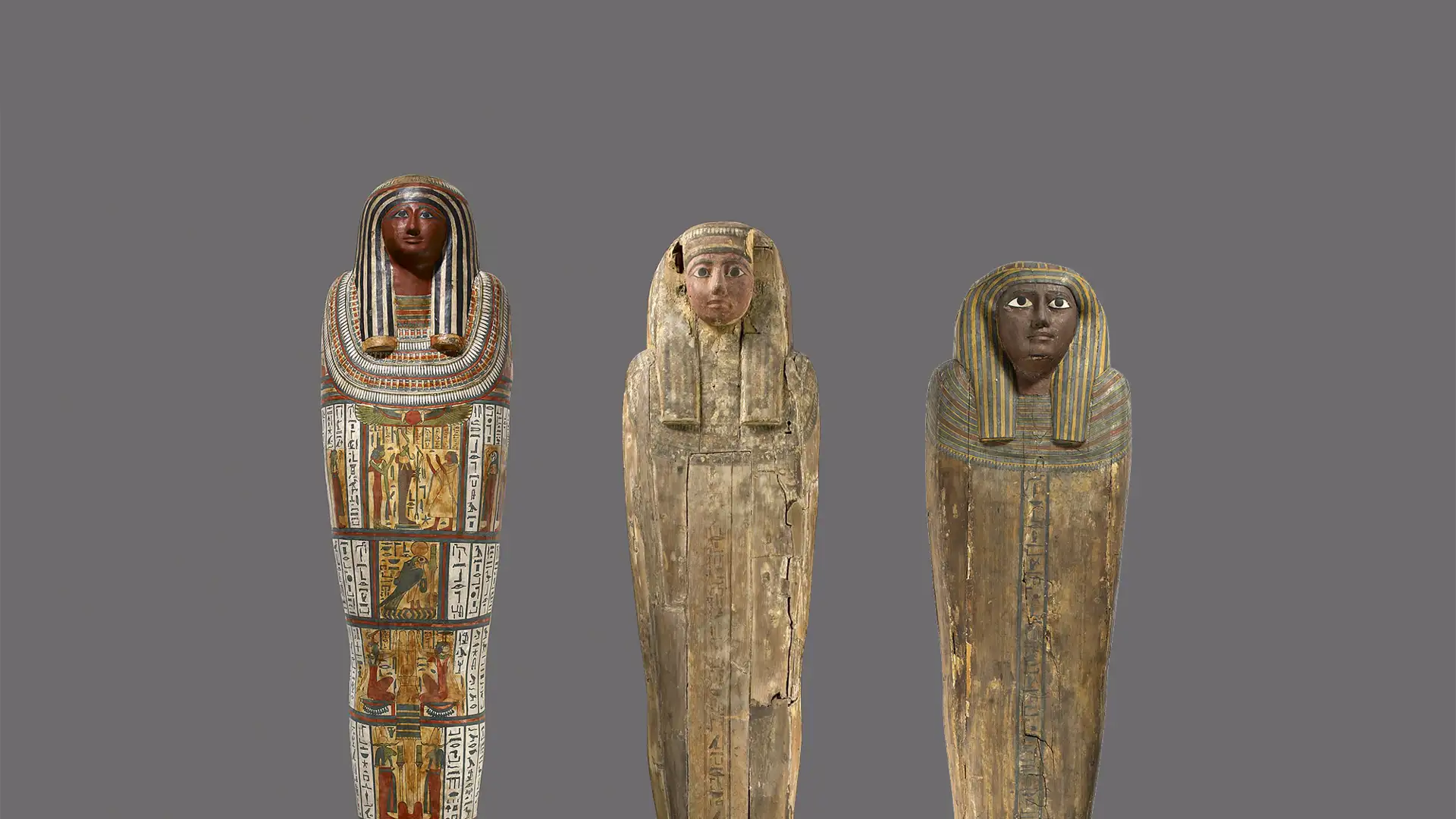 Tre mumiekister tilhørende en familie fra Det gamle Egypt.