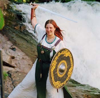 Silje Juvet, medlem av kampgruppa Draupnir /&amp;#160;Silje Juvet, Oslo, Norway.