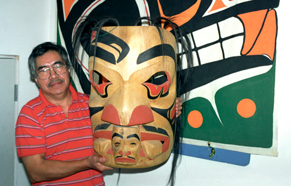 Alvar Tait med masken