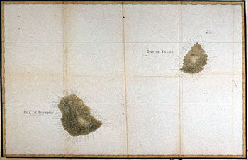Kart over Isle de France og Isle de Bourbon. (Kat.nr. 4537-12) Mål bilde: 62,5 x 93,3. Ytre mål: 68 x 98,3. Påskrift: Isle de France et Isle de Bourbon aujourd&#39;hui la Réunion.