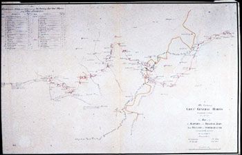 A. Allan: Kart over engelskmennenes marsj fra Vellore til Seringapatam. (Kat.nr. 4537-15) Mål bilde: 45,2 x 70,7. Ytre mål: 46,5 x 72. Påskrift: To His Excellency Lieutt General Harris Commander in Chief This map of the the {sic} Marches of the British Ar