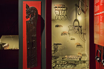 bildesign ,font ,vegg ,kunst ,vitrinemonter.