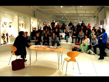 Fra debatten «The other word for nothing left to lose» med filosofen Robert Pfaller som problematiserte røykeloven og reiste spørsmål om menneskets frihet og statens velmenende hånd.