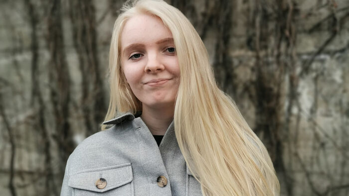 Portrettbilde av en kvinne.